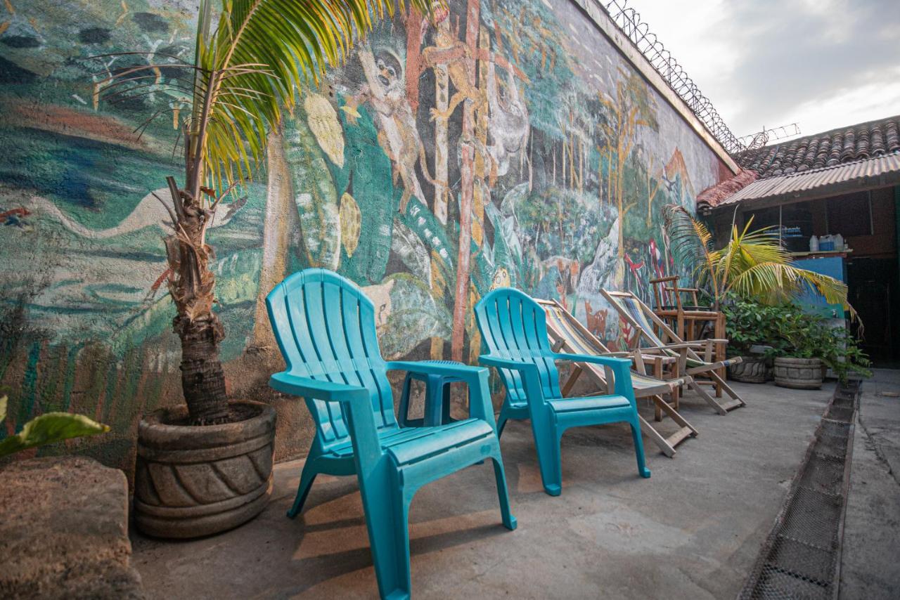 Hostal Mochilas غرناطة المظهر الخارجي الصورة