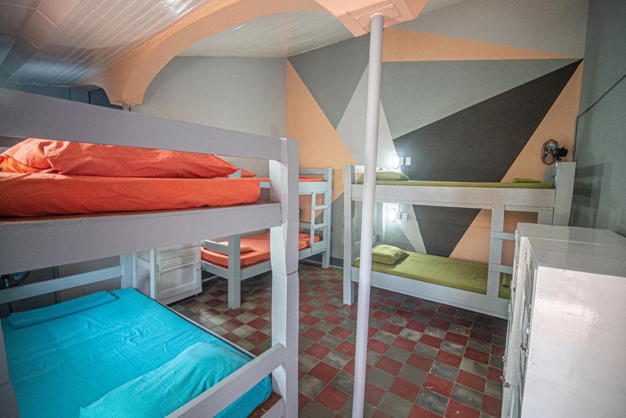 Hostal Mochilas غرناطة الغرفة الصورة