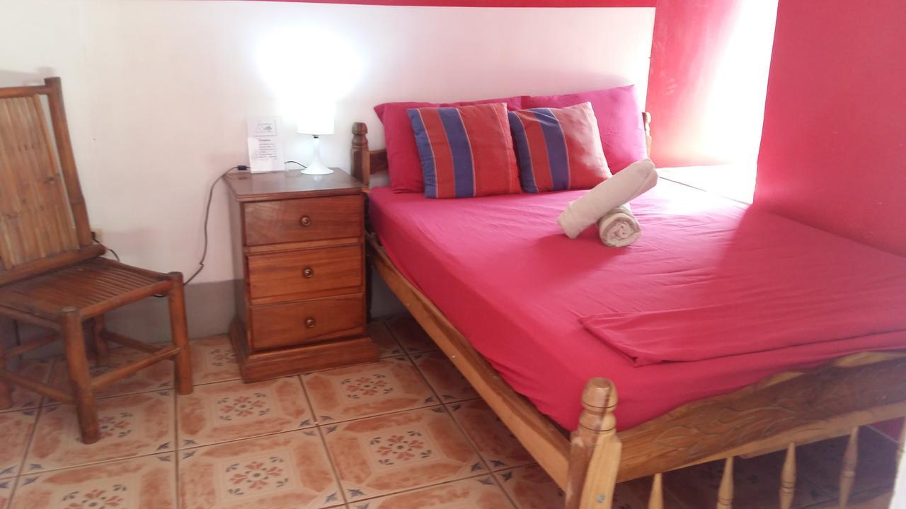 Hostal Mochilas غرناطة المظهر الخارجي الصورة